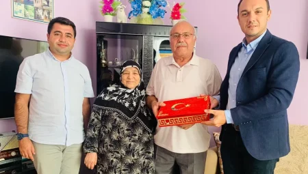 İzmit Belediyesi’nden Kıbrıs gazilerine vefa ziyareti
