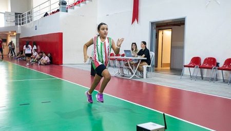 Karşıyaka’da örnek hizmet: Sportif yetenekler keşfediliyor