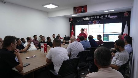 Keçiören Belediyesi personeline afet ve yangın eğitimi
