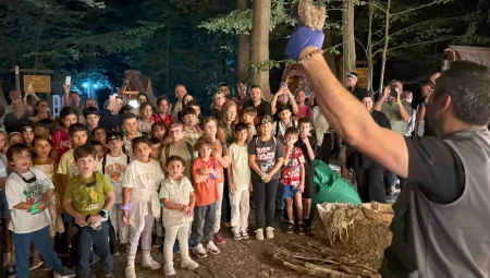 Kocaeli Ormanya’da çocuklara özel gece yürüyüşü