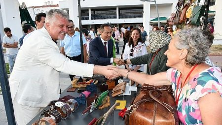 Lüleburgaz Belediyesi’nin ‘Üreten Kadın Meydanı’ açıldı