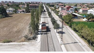 Mihmandarlı Caddesinde Asfalt Çalışması