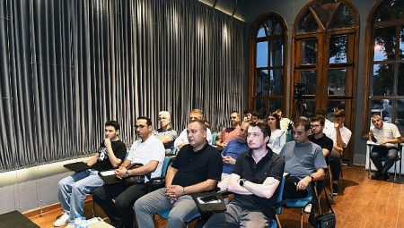 Osmangazi’de girişimci gençler, ilham veren bir hikâyeyle buluştu