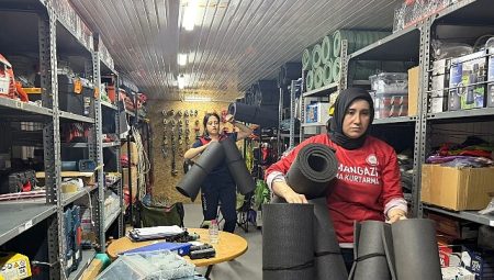 Osmangazi’den Sındırgı’ya deprem sonrası hızlı destek