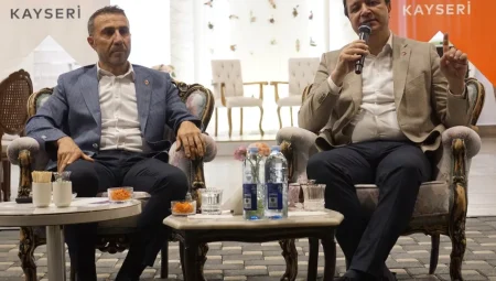 Saadet Partisi lideri Arıkan Kayseri’de partililerle buluştu