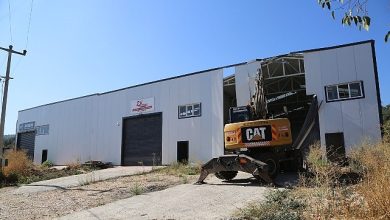 Tahtalı’da kaçak yapı yıkıldı