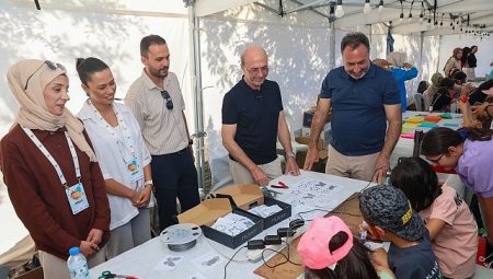 Uçurtma şenliği coşkuyla sona erdi
