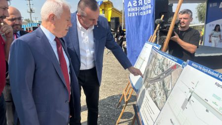 Bursa ulaşımına yeni nefes olacak! Büyükşehir'den Mudanya Yolu Geçit-Bademli Kavşağı Projesi’ne temel