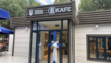 Bursa'da B Kafe'nin 9. şubesi açıldı