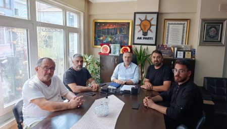 İstanbul Şile'de AK Parti yerel gazetecilerle gündemi değerlendirdi