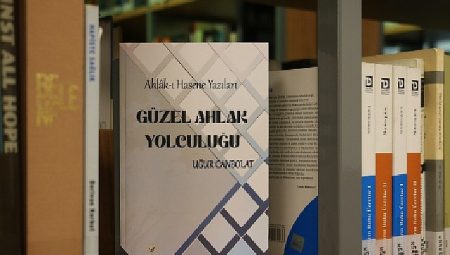 Yazar Uğur Canbolat’tan manevi yolculuklara rehber iki yeni kitap