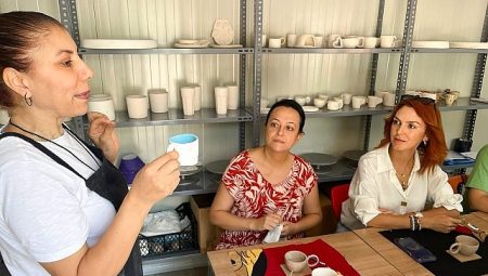 Yenişehir Belediyesinden kadınlara yönelik seramik sanatı eğitimi