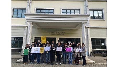 Hukuk Fakültesi Öğrencileri: “Çocukların Hayatı Tartışmaya Kapalıdır