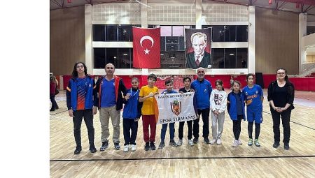 Küçük Tırmanışçılar İnegöl’e Dereceyle Döndü