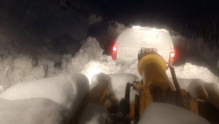 Malatya’da karda mahsur kalanlar kurtarıldı