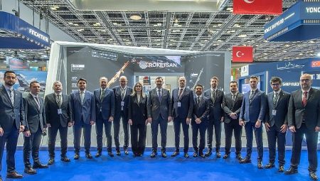 ROKETSAN, yeni nesil savunma sistemlerini Katar’da vitrine çıkarıyor