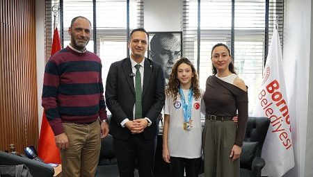 Şampiyonlar Bornova’dan